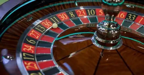Taruhan olahraga seperti sepak bola dan badminton di kudamas168
